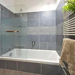 Homeby, Casa Elena アパート
