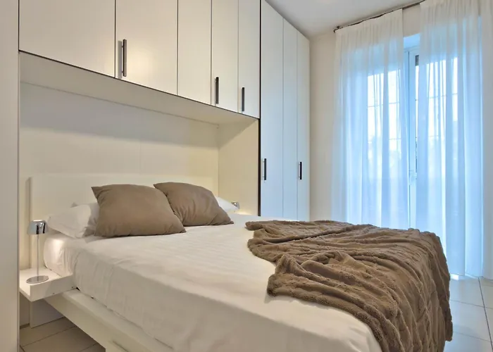 Homeby, Casa Elena * Milano